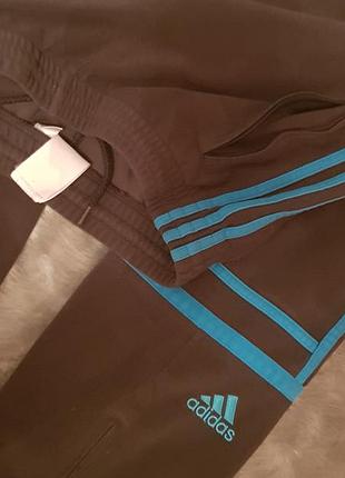 Спортивные adidas