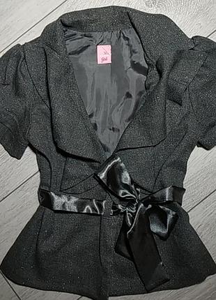 Шикарний піджачек adams