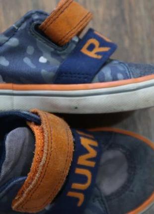 Текстильні мокасини