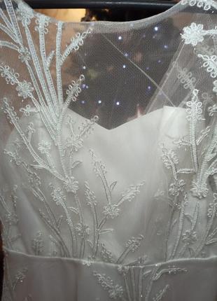 Сукня у білому кольорі на свято/ весілля / день народження.3 фото