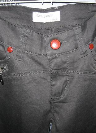 Распродажа до 28.01!продам женские джинсы.2 фото