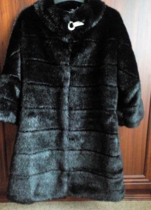 Красивая модная шубка под норку
