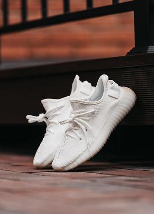 Кроссовки adidas, текстильные кроссовки adidas yeezy3 фото