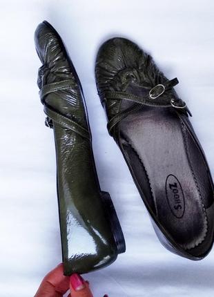 Кожаные лакированные балетки туфли shooz испания3 фото