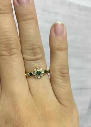 Жіночий перстень з фіанітом