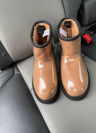 Зимові плюшеві непромокаючі уггі ugg. гумові уггі. резинові чоботи. колір коричневий