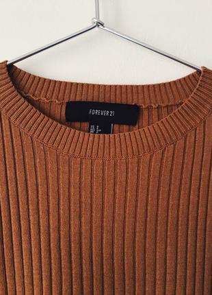 Горчичный удилиненный свитер в рубчик forever 21 длинный свитер с разрезами по бокам8 фото