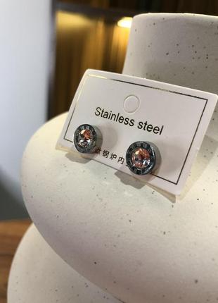 Сережки-гвоздики с цирконием, не темнеет