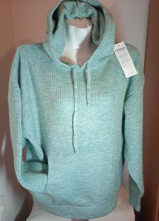 Светр-толстовка