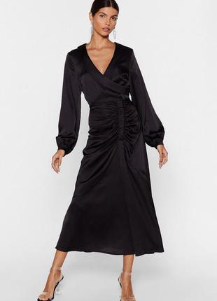 Вечірня сукня