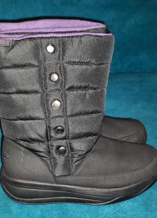 Теплі чорні чоботи skechers tone-up. розмір — 39, 26 см.1 фото