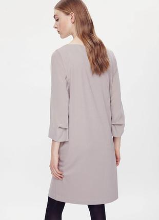 Бежевое платье cos 2