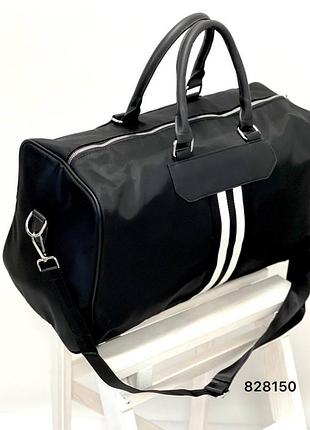 Чоловіча спортивна сумка в штучній шкірі