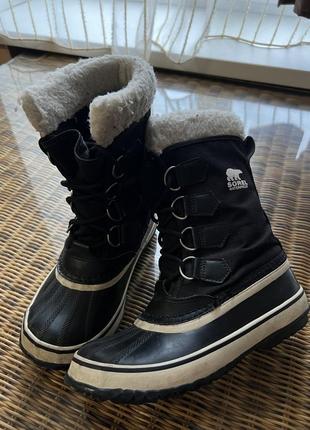 Зимові чоботи sorel waterproof hand crafted natural rubber1 фото