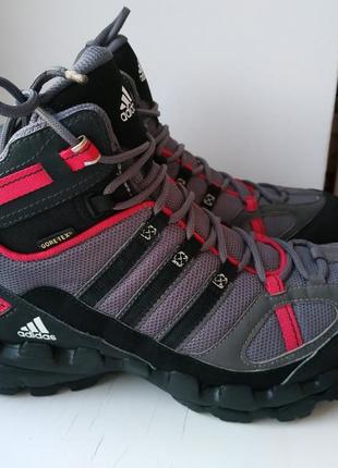 Нові черевики adidas gore tex 38-39р. (25.5 див.)