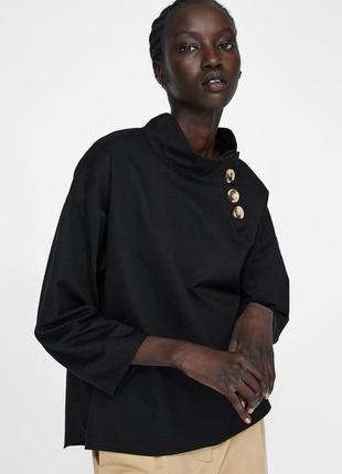 Чорний топ на ґудзиках 38/m zara