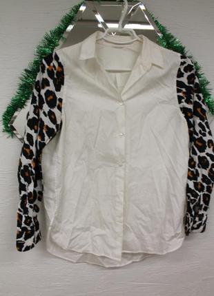 Стилья белая рубашка с леопардовыми рукавами