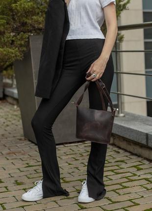 Женская кожаная сумка эллис хл, натуральная винтажная кожа, цвет коричневый, оттенок шоколад1 фото