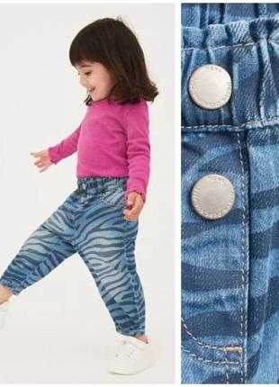 Дитячі джинси на резинці для дівчинки вільного крою1 фото