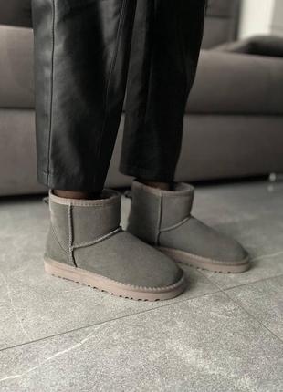 Зимові уггі Уггі ugg чорні замшеві середні