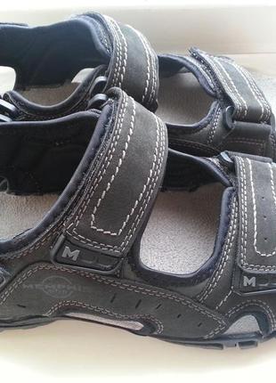 Новые сандалии memphis 40р. (26,5 см.)