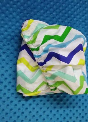 Простирадло на гумці в дитяче ліжечко