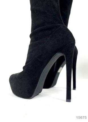 15675👠женские ботфорты черные на каблуке