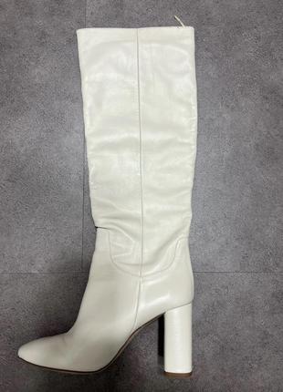 Кожаные сапоги zara