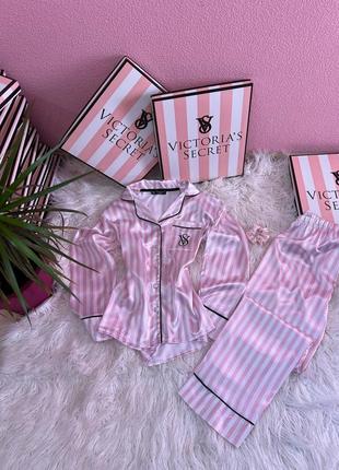 Шовкова піжама victoria's secret