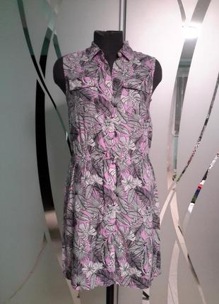 Сукні/халат без рукавів