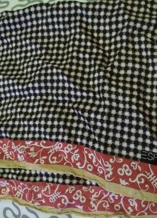 Маленький стильний шовковий хустку від esprit