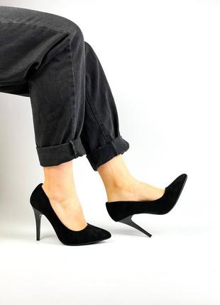 Туфлі на підборах