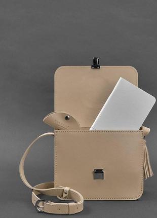 Женская кожаная сумка через плечо бохо сумка мессенджер кросс-боди из натуральной кожи светло-бежевая4 фото