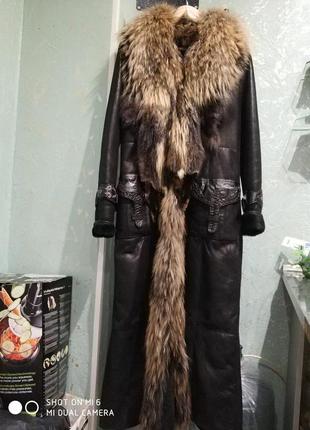 Стильная натуральная женская дубленка