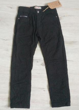 Новые черные котоновые брюки для мальчиков 134, 140 гг. в школу. в горсть. зима. флис!1 фото
