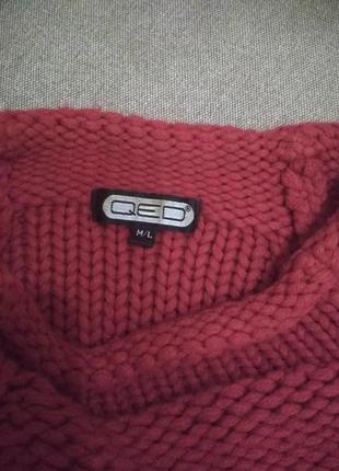 Красный свитер qed4 фото