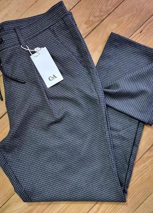 Брюки женские, размер евро 42, цвет черный