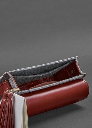 Жіноча фетрова сумка через плече з шкіряними бордовими вставками бохо сумка меседжер крос-боді6 фото