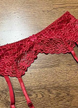 Красный кружевной пояс для чулок , р. 12-14-16