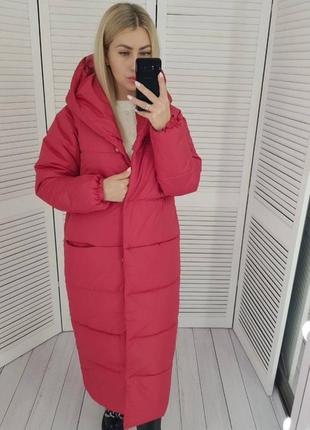 Зимнее теплое длинное пальто женское красное прямое с капишоном женское длинное пальто красавное зимнее8 фото