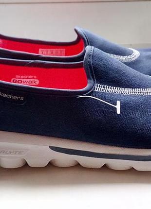 Фирменные спортивные балетки skechers(original)