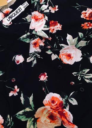Шикарная трендовая черная блуза с цветочным принтом и поясом unique 21 asos4 фото