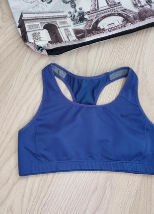 Спортивный топ 38 nike dry-fit