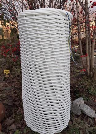 Кашпо двох стороннє, без отворів у дні, висота 50 см, об'єм 6 літрів.