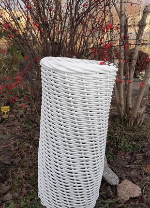 Кашпо двох стороннє, без отворів у дні, висота 50 см, об'єм 6 літрів.