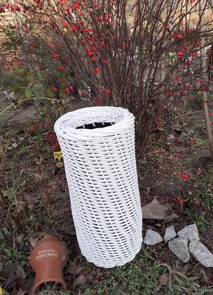 Кашпо двох стороннє, без отворів у дні, висота 50 см, об'єм 6 літрів.