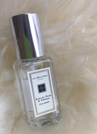 Шикарні жіночі босоніжки на каблуку