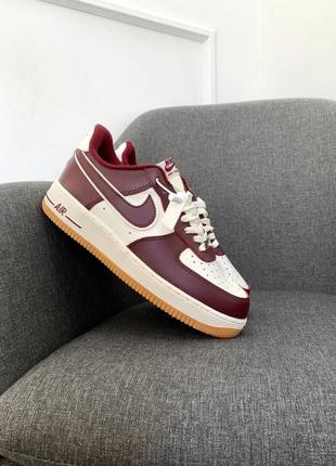 Чоловічі шкіряні кросівки nike air force college pack might maroon1 фото