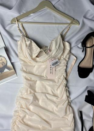 Шикарна сукня ніжно бежевого кольору 💔 актуальний святковий фасон розмір s m🌹3 фото