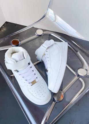 Зимние кроссовки nike